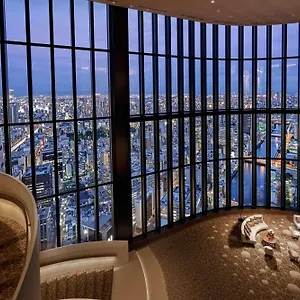 Conrad Hotel Ōsaka